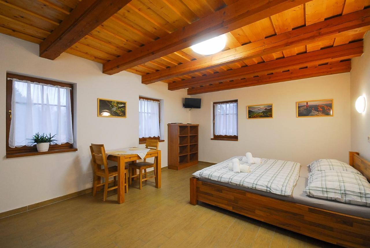 Apartmany Studeny Kunratice  Екстер'єр фото